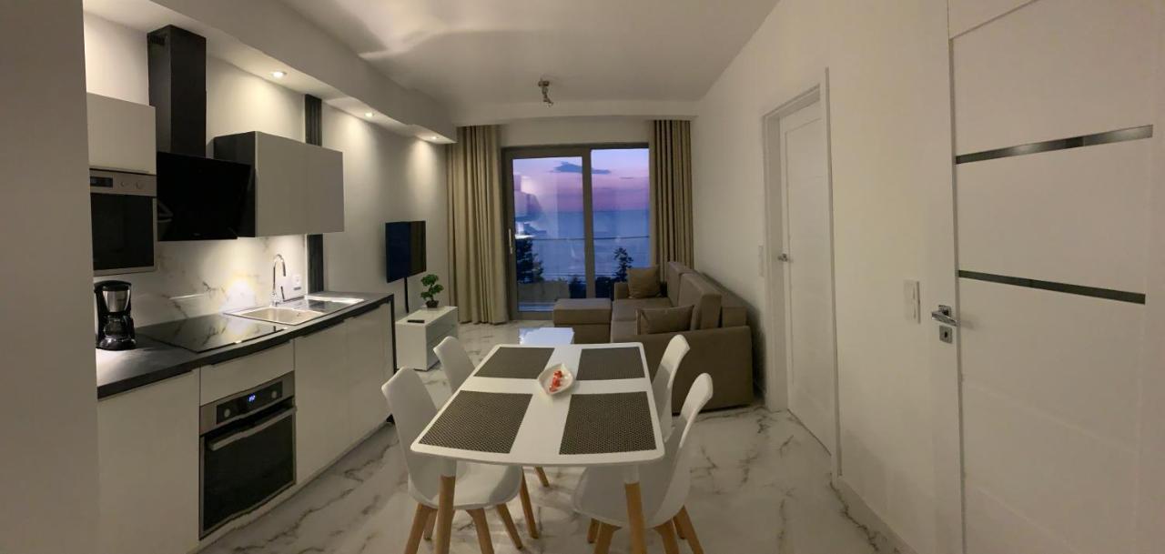 Fischer Apartments เมียนซิดดรอแย ภายนอก รูปภาพ
